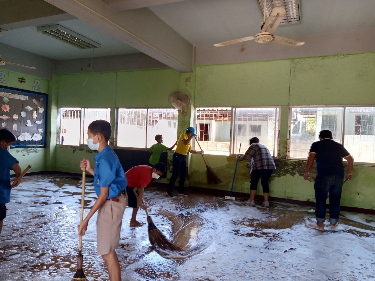 LINE ALBUM 25102564 25